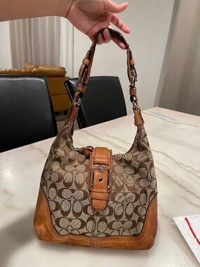 Coach signature Hampton hobo
